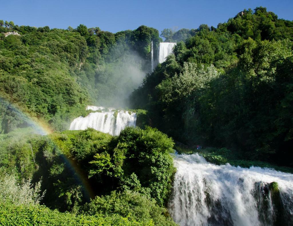 Hotel Il Casolare Della Cascata Terni Exteriér fotografie